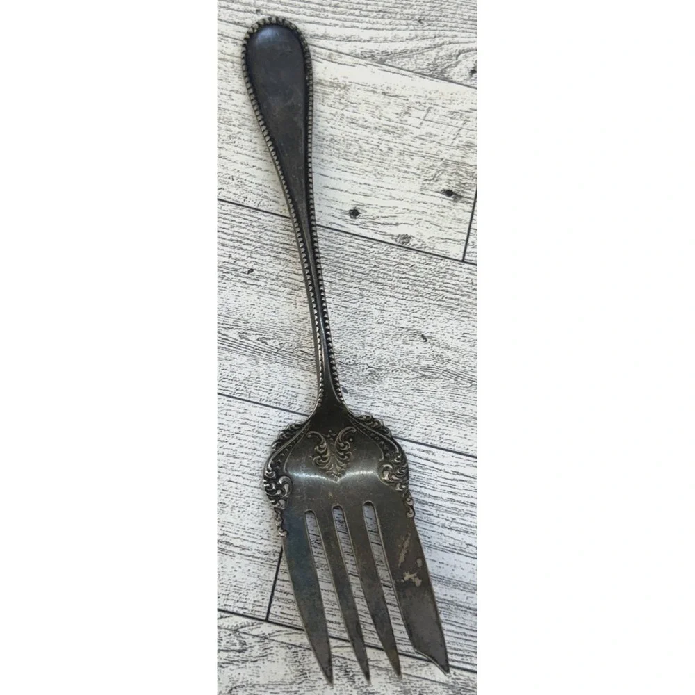Large Vintage Antique WM Rogers Ornate Silver Plate‎ Meat Fork